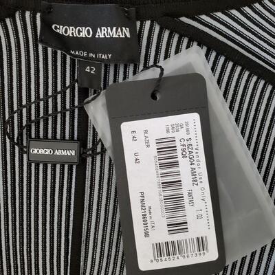 Giorgio Armani Ribbed Ladies Jacket, new with tags - never worn