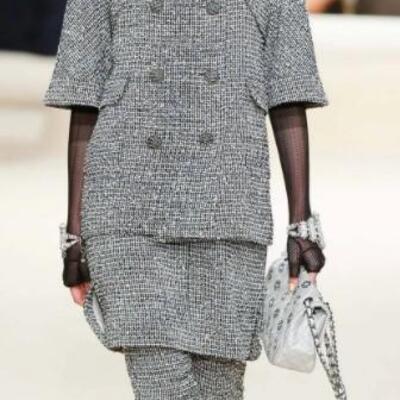 Chanel 2015 Black and white tweed jacket
