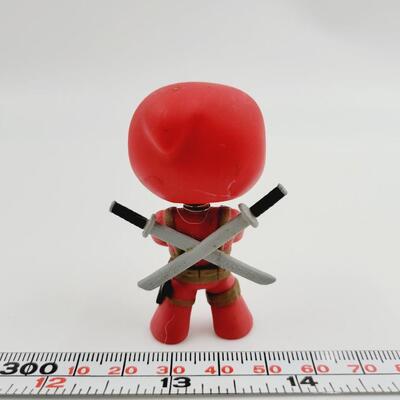 FUNKO MYSTERY MINI - DEAD POOL