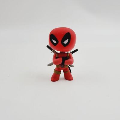 FUNKO MYSTERY MINI - DEAD POOL