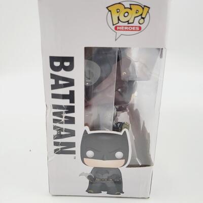 FUNKO POP BATMAN VS SUPERMAN - TOYS R US EXCLUSIVE