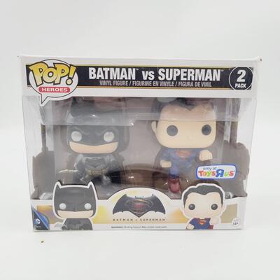 FUNKO POP BATMAN VS SUPERMAN - TOYS R US EXCLUSIVE