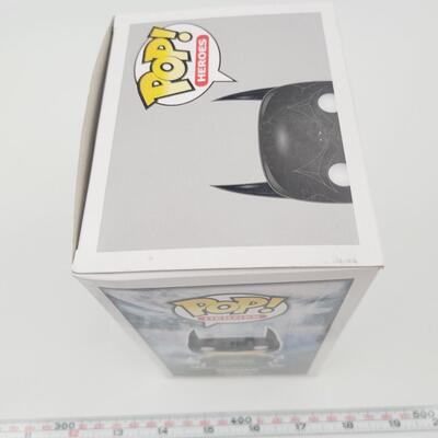 FUNKO POP BATMAN - HOT TOPIC EXCLUSIVE