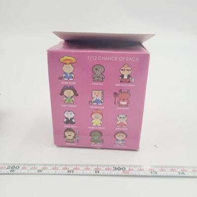 TOPPS MYSTERY VINYL FIGURE - GARBAGE PAIL KIDS
