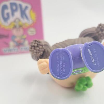 TOPPS MYSTERY VINYL FIGURE - GARBAGE PAIL KIDS