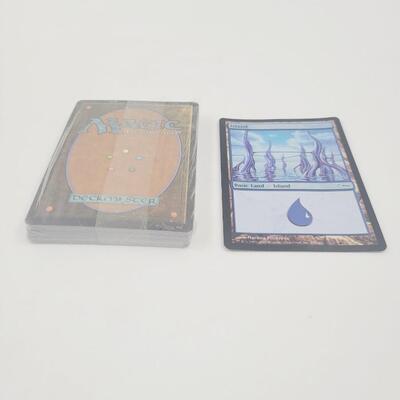 UNOPENED PKG MAGIC CARDS W/ HOLIGRAPHIC CARD