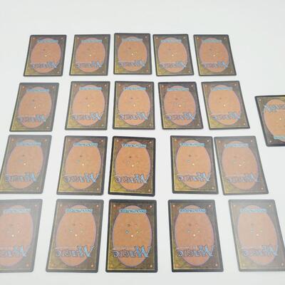 MAGIC GAME W/ 1 HOLIGRAPHIC CARD SET #1