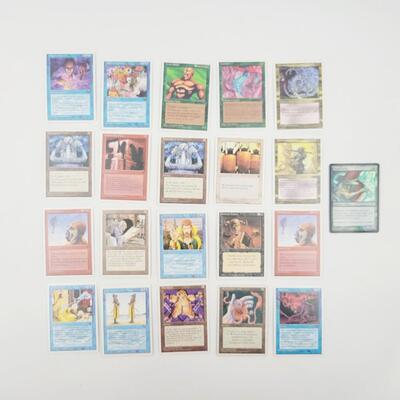 MAGIC GAME W/ 1 HOLIGRAPHIC CARD SET #2