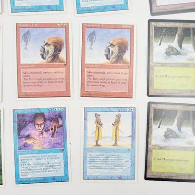 MAGIC GAME W/ 1 HOLIGRAPHIC CARD SET #4