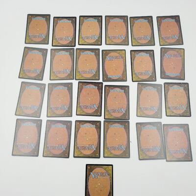 MAGIC GAME W/ 1 HOLIGRAPHIC CARD SET #5