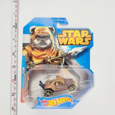 STAR WARS HOT WHEELS EWOK COLLECTORS CAR NIB