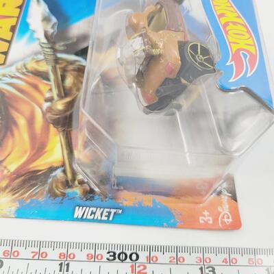 STAR WARS HOT WHEELS EWOK COLLECTORS CAR NIB