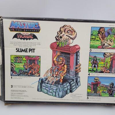 1985 MASTERS OF THE UNIVERSE SLIME PIT W/ ORIGINAL BOX
