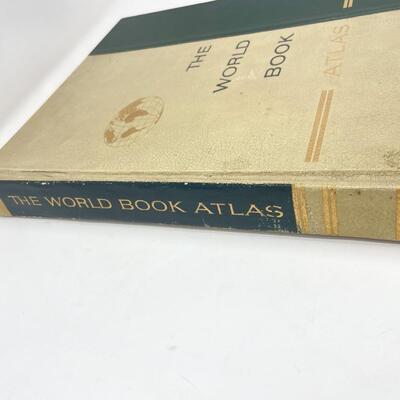 VINTAGE â€œTHE WORLD BOOK ATLASâ€ LARGE HARDBACK BOOK