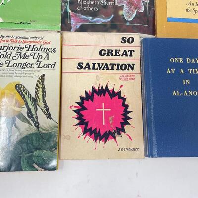 RELIGIOUS BOOK BUNDLE