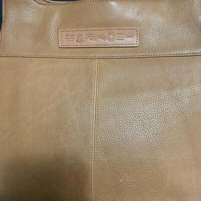 Nice brown pebbled Fossil purse