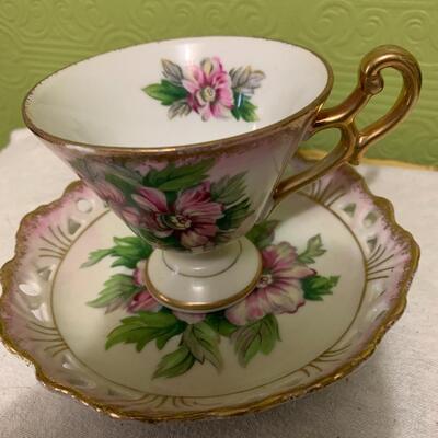 Beautiful Lefton China hand painted tea cup and saucer