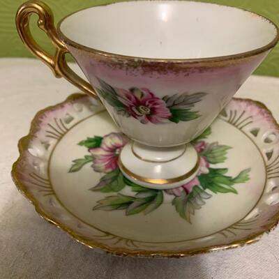 Beautiful Lefton China hand painted tea cup and saucer