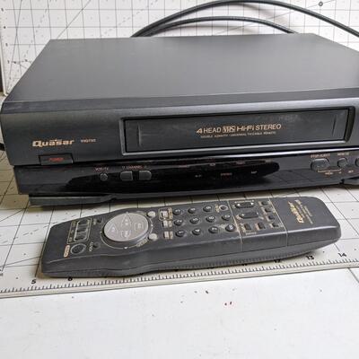 #143 Quasar 4Head VHS Hi-Fi Stereo With Remote