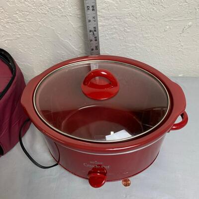 #180 Red Crock Pot With Hamilton Beach Case