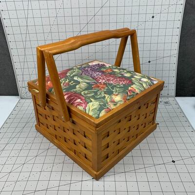 #236 Adorable Sewing Box