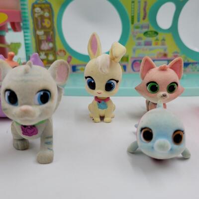 LITTLEST PET SHOP HOUSE W/ LITTLEST PETS & ACCESSORIES