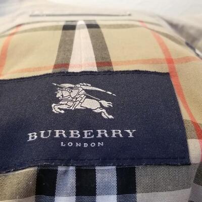 Lot #99 Gently Used BURBERRY All Weather Ladies Coat - Size 8
