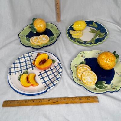 Set of 4 Hanging Plates with Fruit Pieces on each