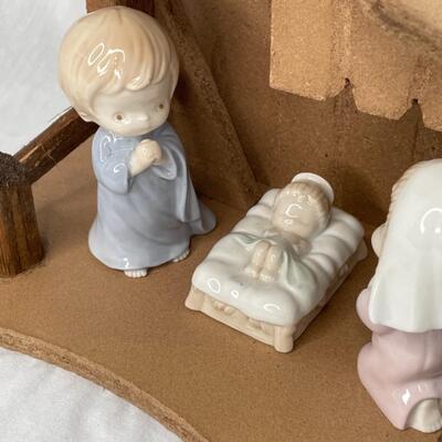 4 Pc Nativity Set
