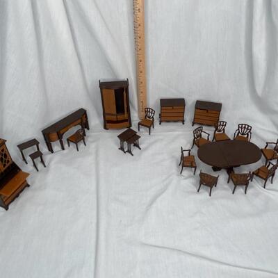 Miniature Doll House Furniture Plastic to look like wood