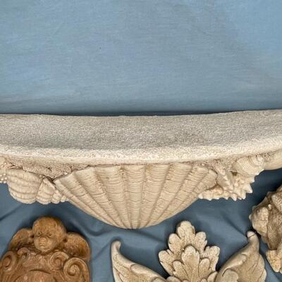 10 pieces Wall Hangings and decorated stones
