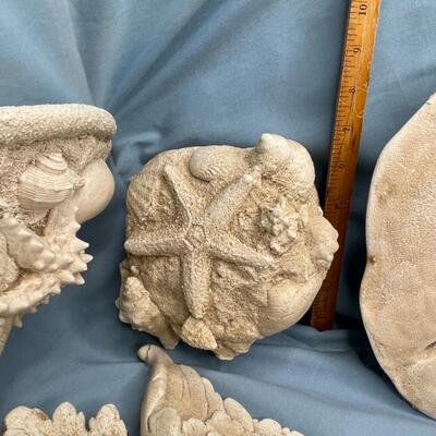 10 pieces Wall Hangings and decorated stones