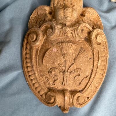 10 pieces Wall Hangings and decorated stones