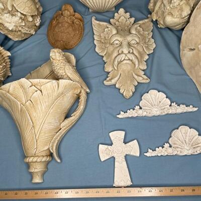 10 pieces Wall Hangings and decorated stones