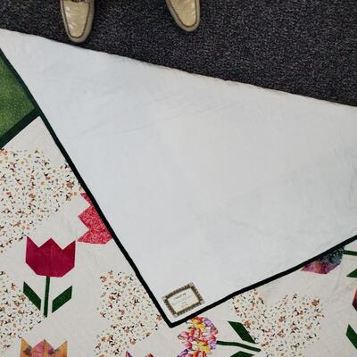 Amazing Tulip Quilt