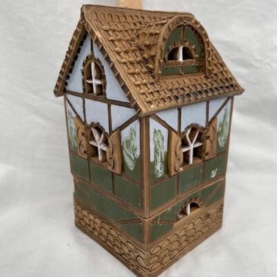 2 piece ceramic painted house