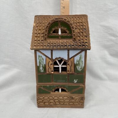 2 piece ceramic painted house
