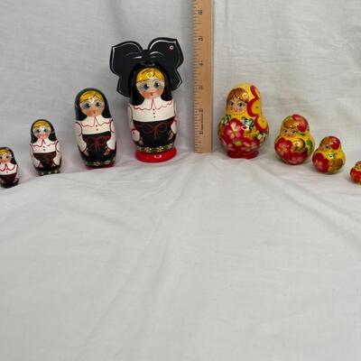 2 Sets of Dutch Nesting Dolls