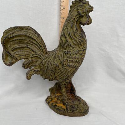 Weathered look Green Iron Chicken