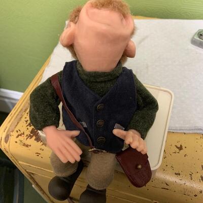 Vintage Zims  woodsy elf shelf sitter 2000