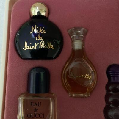 World of Scents  7 different all full