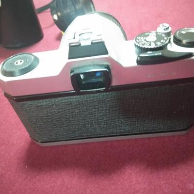 LOT 18 PENTAX 35MM CAMERA WITH LENSES