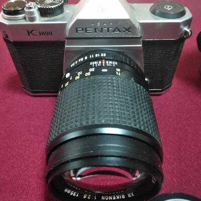 LOT 18 PENTAX 35MM CAMERA WITH LENSES