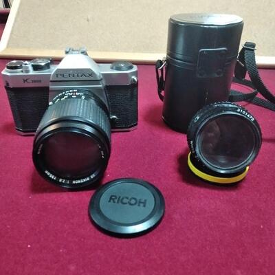 LOT 18 PENTAX 35MM CAMERA WITH LENSES