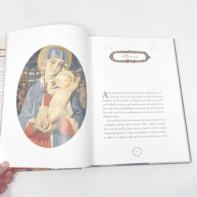 â€œJOY TO THE WORLD: A FAMILY CHRISTMAS TREASURYâ€ LARGE HARDBACK BOOK