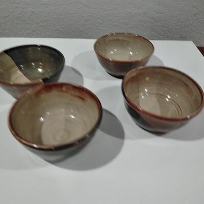 LOT 93  FOUR CLAY SOUP BOWLS WITH MATCHING PLATES