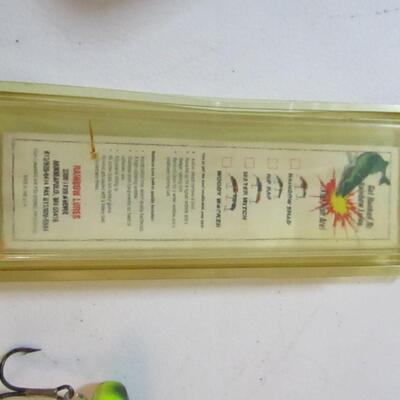 LOT 55  LARGE VINTAGE FISHING LURE WITH BOX