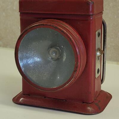 Lot 4: 1930's Niagara Junior Guide Searchlight Flashlight