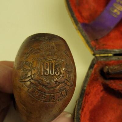 Lot 21: Antique 1903 Carved US Military Academy Sterling & Wood Pipe marked JM in Original Case