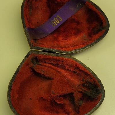 Lot 21: Antique 1903 Carved US Military Academy Sterling & Wood Pipe marked JM in Original Case